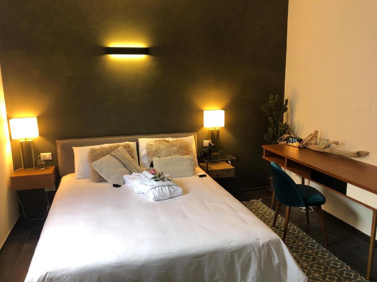Other Garden - Luxury Bed And Breakfast Rho Extérieur photo