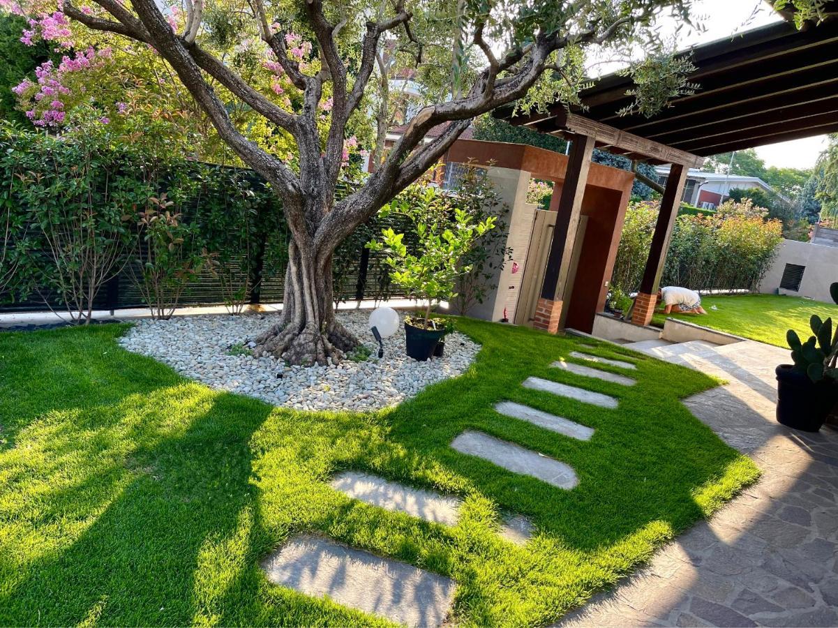 Other Garden - Luxury Bed And Breakfast Rho Extérieur photo